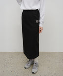 W EMBROIDERY CLASSIC LOGO SWEAT SKIRT IN BLACK