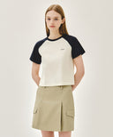W SMALL REGULAR LOGO RAGLAN CROP TEE IN NAVY image 1