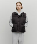 CLASSIC LOGO DOWN VEST IN BLACK image 1