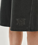 OUTLINE CLASSIC LOGO DYEING BERMUDA SWEAT SHORTS IN CHARCOAL GREY image 2