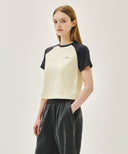 W SMALL REGULAR LOGO RAGLAN CROP TEE IN CHARCOAL GREY image 2