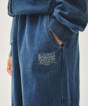 KIDS DOODLE CLASSIC LOGO CARGO SWEAT PANTS IN BLUE image 2
