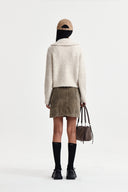 BOUCLE KNIT ZIP UP CARDIGAN IN LIGHT BEIGE image 7