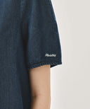 W SAILOR COLLAR SHORT SLEEVE CHAMBRAY SHIRT IN DARK BLUE image 4