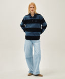 WASHED DENIM COLLAR LONG SLEEVE TEE IN BLUE image 5