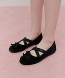 W CROSS BANDING VELVET FLAT SHOES IN BLACK image 12