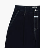 M LOW-WAIST TUCK WIDE DENIM PANTS IN DARK BLUE image 9