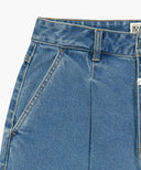 W LOW-WAIST TUCK WIDE DENIM PANTS IN BLUE image 9