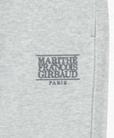 CLASSIC LOGO SWEAT PANTS IN LIGHT HEATHER GREY image 17