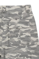 CAMOUFLAGE CARGO BERMUDA PANTS FOR MEN IN GRAY image 5