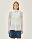 HOODED PACKABLE NYLON JACKET IN WHITE image 15