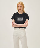 W CLASSIC LOGO CROP TEE IN BLACK image 10