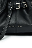 BELTED VOLUNN SMALL BUCKET BAG IN BLACK image 4
