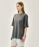 OUTLINE CLASSIC LOGO OVERSIZED DYEING TEE IN CHARCOAL GREY