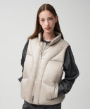 GLOSSY DUCK DOWN VEST IN LIGHT GRAY image 1
