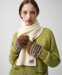 CLASSIC LOGO FLUFFY GLOVE IN BROWN