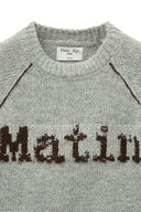 BASIC LOGO RAGLAN KNIT PULLOVER IN LIGHT GRAY