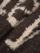 CRACKED LOGO MUFFLER IN BROWN