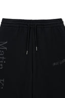 ESSENTIAL LOGO SWEATPANTS IN BLACK