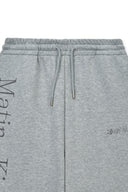 ESSENTIAL LOGO SWEATPANTS IN GRAY