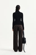 HANDCRAFT SLIM FIT CARDIGAN IN BLACK