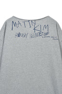 RAW HEM FINISHED BOAT NECK TOP IN GRAY