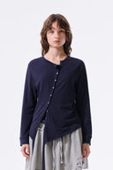 ASYMMETRIC BUTTON CLOSURE TOP IN NAVY