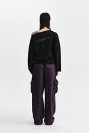 BACK LOGO RAW CUT BOAT NECK TOP IN BLACK