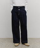 M LOW-WAIST TUCK WIDE DENIM PANTS IN DARK BLUE image 13