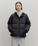 CLASSIC LOGO DOWN JACKET IN NAVY image 15