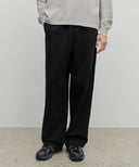 LOOSE FIT CREST SYMBOL SWEAT PANTS IN BLACK image 1